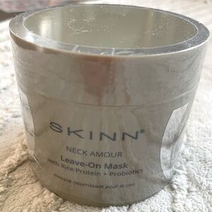 COPY - NWT SKINN Neck Amour Leave-On Neck Mask, 6 oz